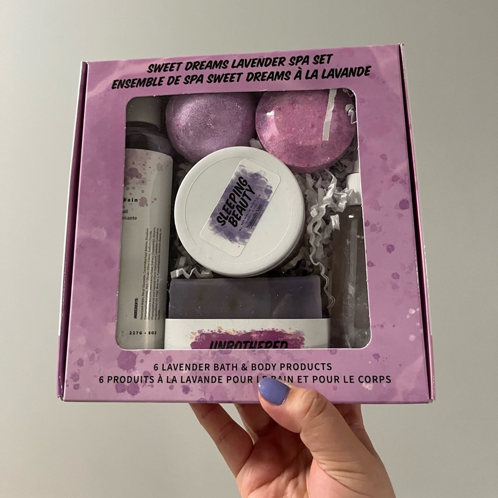 Naturally vain sweet dream lavender spa set New bath bomb shower steamer spray